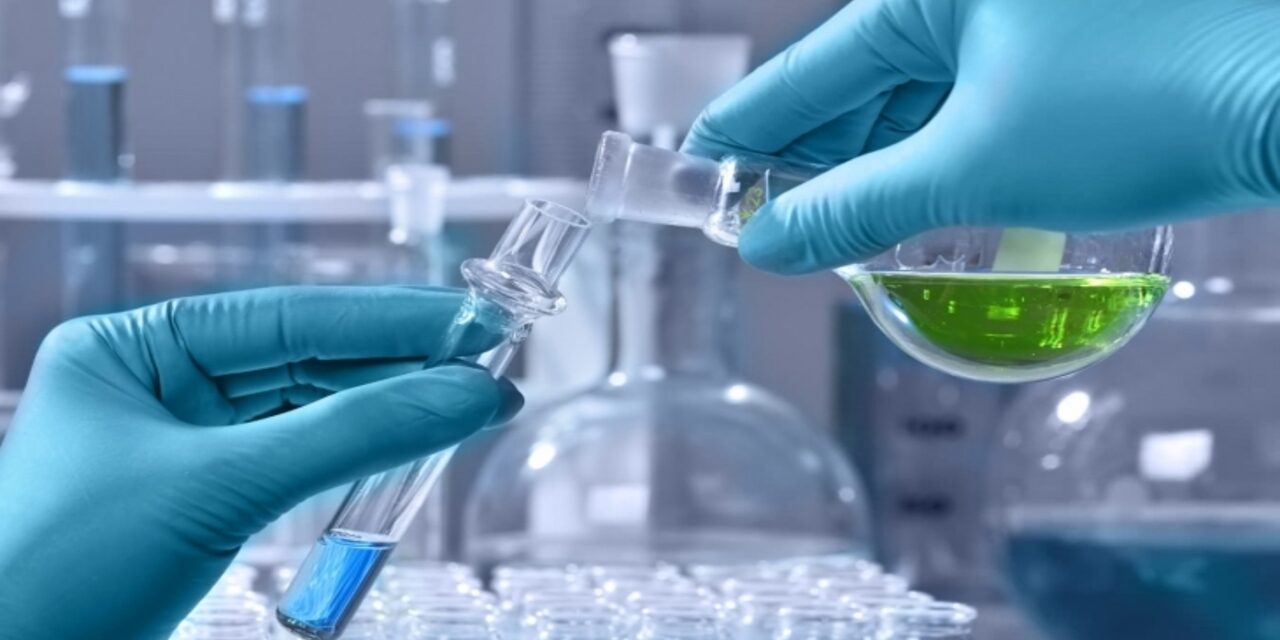 https://burenie-skvazhin.com.ua/wp-content/uploads/2024/10/kontrol-yakosti-vody-1280x640.jpg